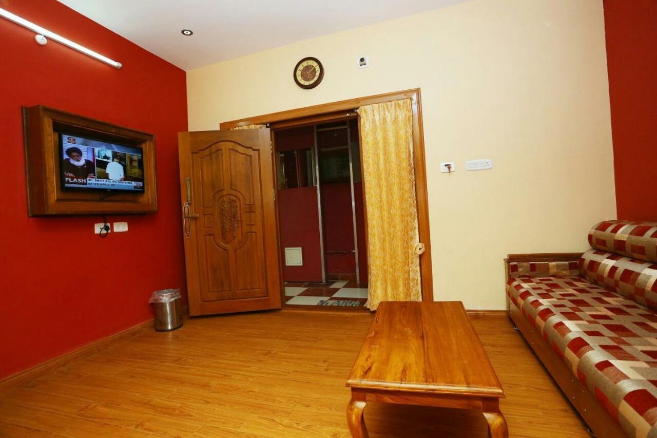 Mmr Holiday Inn Ooty Eksteriør bilde